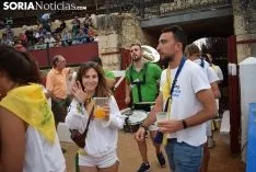 Caldereta popular en la plaza de toros de El Burgo. /SN