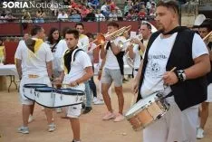 Caldereta popular en la plaza de toros de El Burgo. /SN