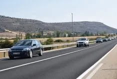 Foto 17 - Cerca de 15 kil&oacute;metros de caravana y uno 500 veh&iacute;culos en la marcha lenta para exigir la finalizaci&oacute;n de la Autov&iacute;a del Duero