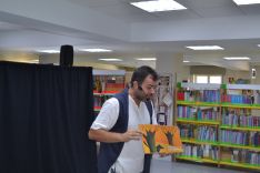 Foto 3 - Los cuentacuentos llenan la biblioteca pública de Soria