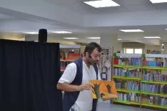 Foto 3 - Los cuentacuentos llenan la biblioteca p&uacute;blica de Soria