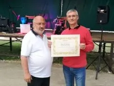 Valdeavellano de Tera premia a 'Aires de Dulzaina', de San Esteban de Gormaz, por conservar el folklore soriano.