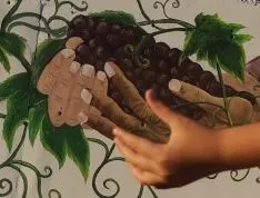 'Las manos de la Tierra' llegan a Torrijo de la Cañada.