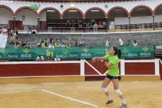 Tarde de finales en la VI edición del Voley Plaza. SN