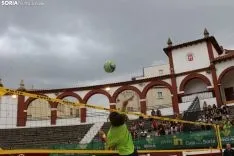 Tarde de finales en la VI edición del Voley Plaza. SN