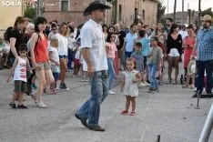Exhibición y baile country en Golmayo.