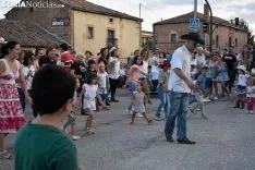Exhibición y baile country en Golmayo.