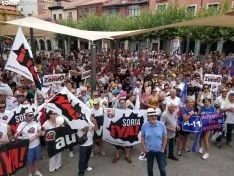 Concentración en Aranda por la marcha lenta por la Autovía dle Duero. /SN
