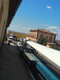 Los camiones, atascados en Almenar. Fotos @AlmenarSoria