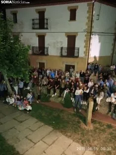 Inicio de la fiesta en Valdeavellano de Tera con la lectura del pregón. SN