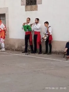 Foto 5 - El Grupo de Danzantes de Valdeavellano, en Villar del Ala