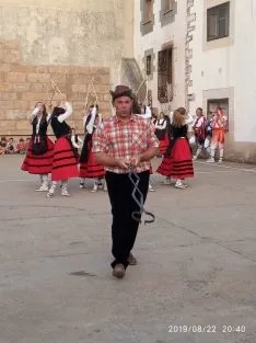 Foto 4 - El Grupo de Danzantes de Valdeavellano, en Villar del Ala
