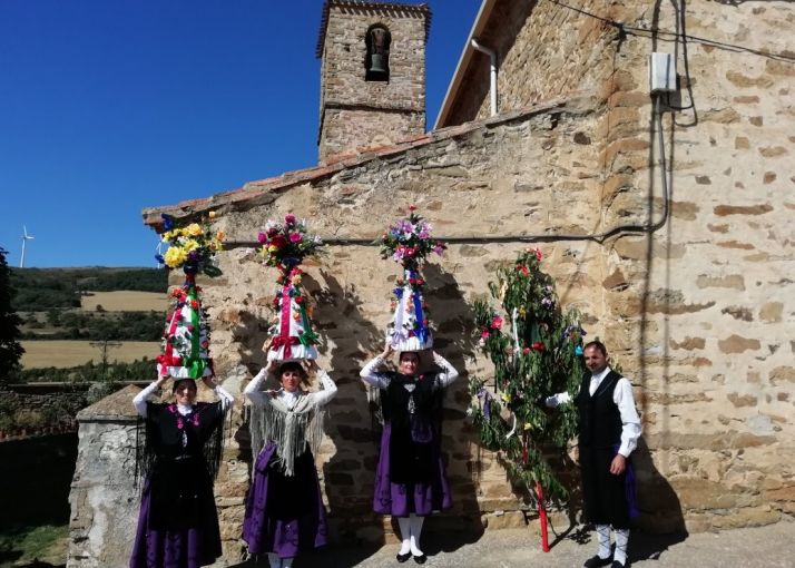 Las Móndidas y el Mozo del Ramo protagonizan el día grande de Matasejún