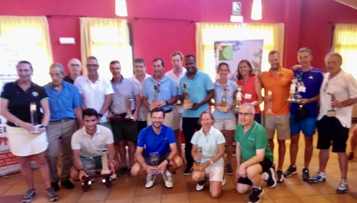 Víctor Jiménez e Inés Prado, ganadores del Campeonato de Golf Hermandad de Donantes