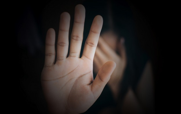 La Junta expresa su repulsa ante el asesinato machista de una mujer originaria de Paredes de Nava