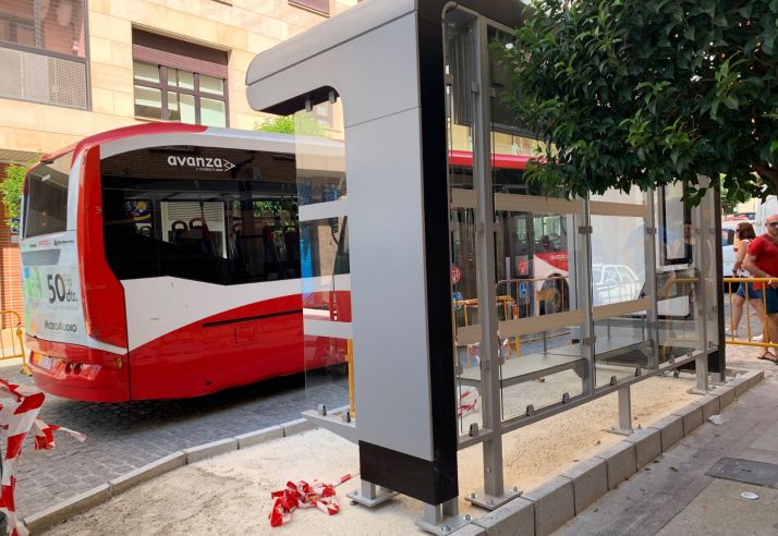 Nuevas marquesinas para el transporte urbano de Soria.