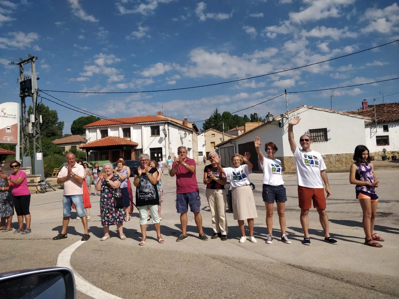 Foto 7 - Cerca de 15 kil&oacute;metros de caravana y uno 500 veh&iacute;culos en la marcha lenta para exigir la finalizaci&oacute;n de la Autov&iacute;a del Duero