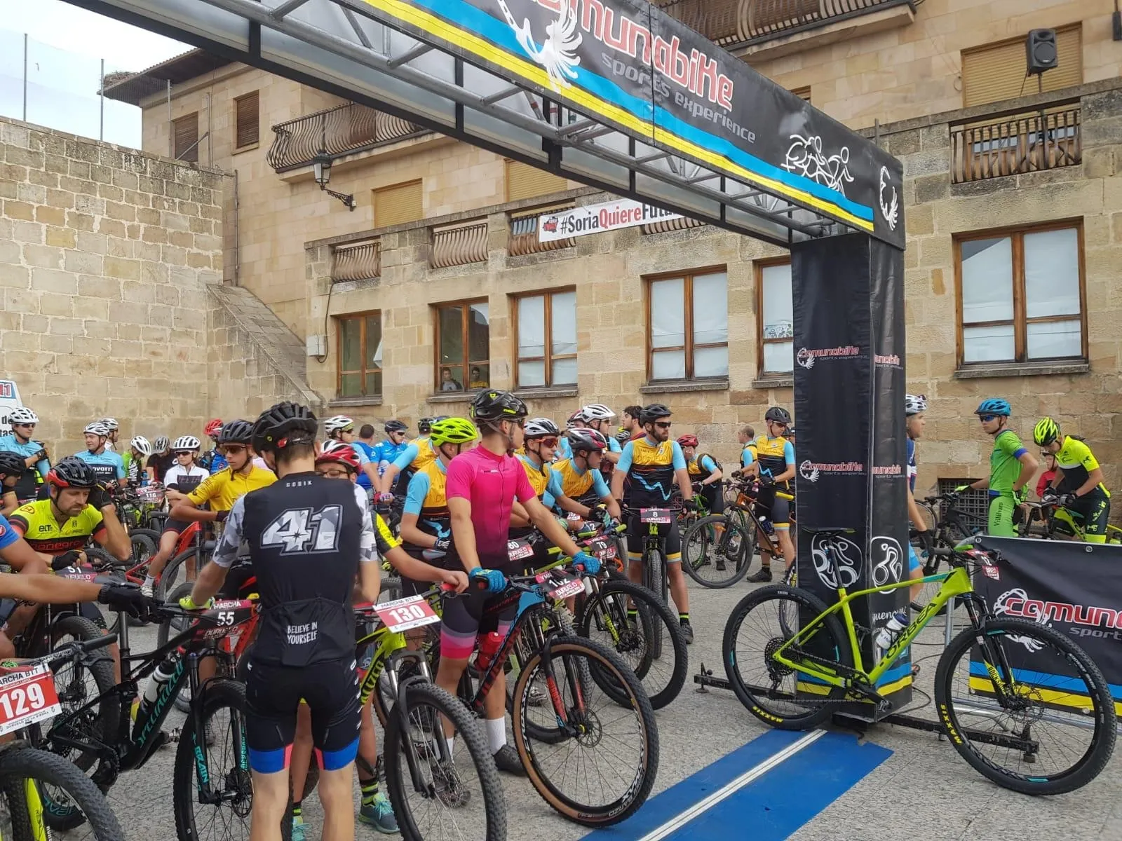 BTT en Dueruelo de la Sierra.