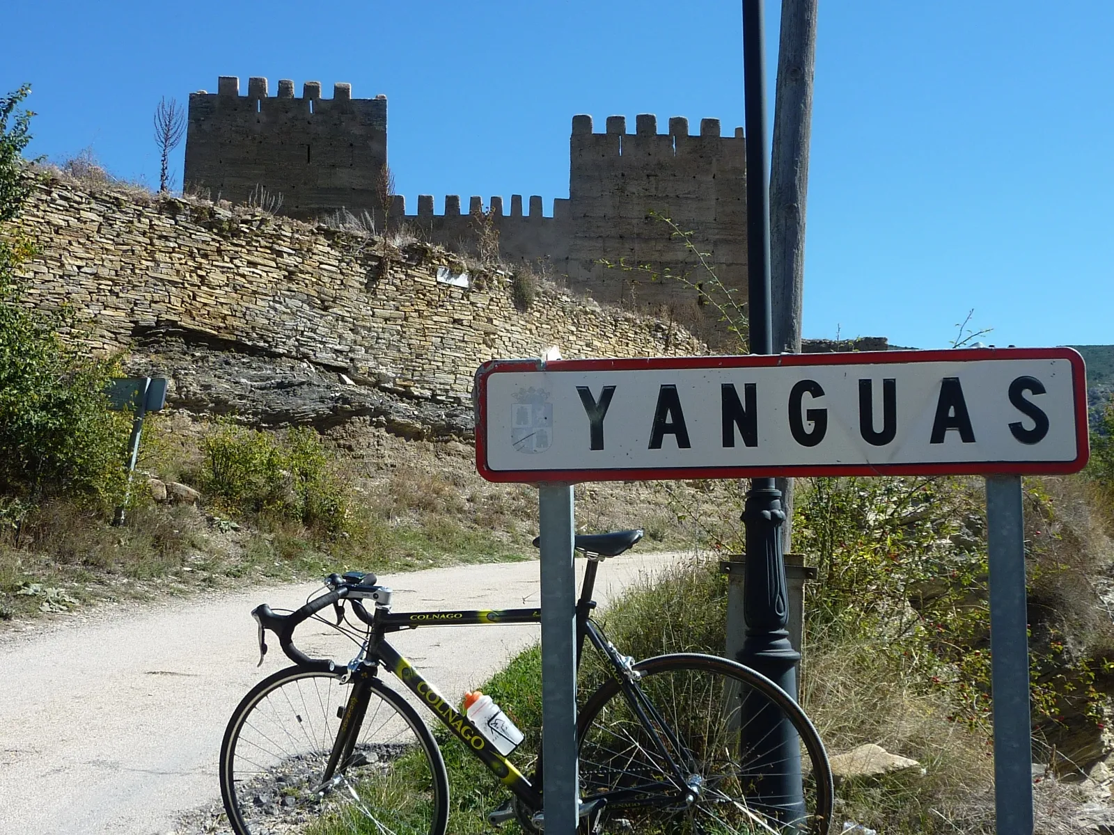 Imágenes de los carteles de los pueblos sorianos realizadas por José Miguel Roy