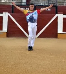 Jorge, en el coso de San Benito preparándose para el domingo. /SN