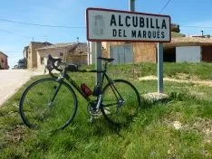 Imágenes de los carteles de los pueblos sorianos realizadas por José Miguel Roy
