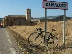 Imágenes de los carteles de los pueblos sorianos realizadas por José Miguel Roy