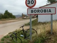 Imágenes de los carteles de los pueblos sorianos realizadas por José Miguel Roy