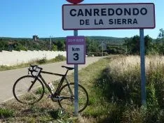 Imágenes de los carteles de los pueblos sorianos realizadas por José Miguel Roy