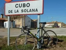 Imágenes de los carteles de los pueblos sorianos realizadas por José Miguel Roy