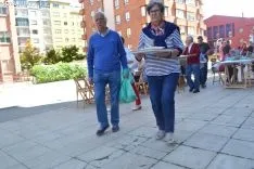 Una imagen de la comida vecinal en Los Pajaritos. /SN