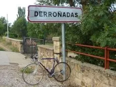 Imágenes de los carteles de los pueblos sorianos realizadas por José Miguel Roy