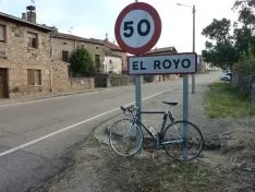 Imágenes de los carteles de los pueblos sorianos realizadas por José Miguel Roy