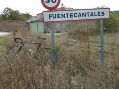 Imágenes de los carteles de los pueblos sorianos realizadas por José Miguel Roy