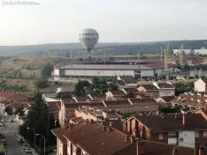 Imágenes del globo a su paso hoy por Soria 