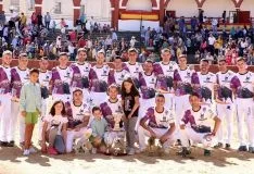 Foto 3 - J. P. Villanueva 'Aguilucho', campe&oacute;n del Concurso Nacional de Recortes de Soria