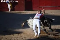 Foto 13 - Concurso de recortadores en las fiestas de &Aacute;greda