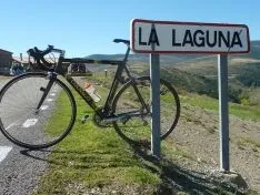 Imágenes de los carteles de los pueblos sorianos realizadas por José Miguel Roy