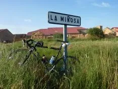 Imágenes de los carteles de los pueblos sorianos realizadas por José Miguel Roy