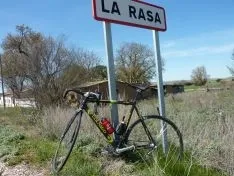Imágenes de los carteles de los pueblos sorianos realizadas por José Miguel Roy