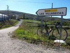 Imágenes de los carteles de los pueblos sorianos realizadas por José Miguel Roy