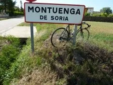Imágenes de los carteles de los pueblos sorianos realizadas por José Miguel Roy