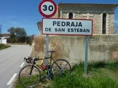 Imágenes de los carteles de los pueblos sorianos realizadas por José Miguel Roy
