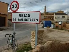 Imágenes de los carteles de los pueblos sorianos realizadas por José Miguel Roy