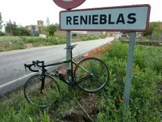 Imágenes de los carteles de los pueblos sorianos realizadas por José Miguel Roy
