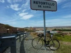 Imágenes de los carteles de los pueblos sorianos realizadas por José Miguel Roy