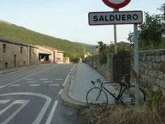 Imágenes de los carteles de los pueblos sorianos realizadas por José Miguel Roy