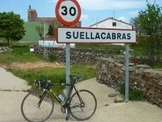 Imágenes de los carteles de los pueblos sorianos realizadas por José Miguel Roy