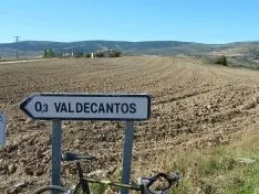 Imágenes de los carteles de los pueblos sorianos realizadas por José Miguel Roy