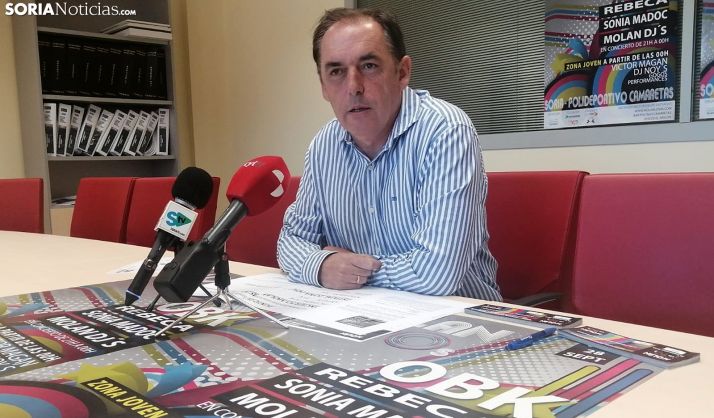 El alcalde, Benito Serrano, en la presentación del festival. /SN