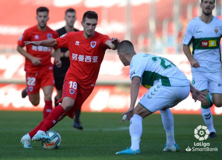El Numancia y el Elche empataron a uno en Los Pajaritos el pasado domingo. LaLiga